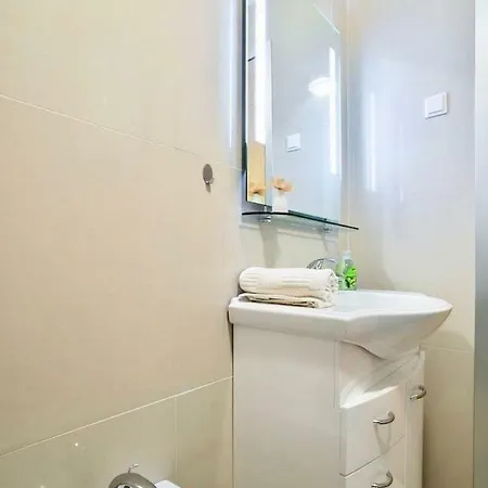 Charming 2-bedroom